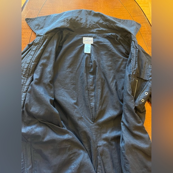 Chico’s black long raincoat/ windbreaker/ trench coat. Silver-tone buttons. Sz M - Picture 7 of 10